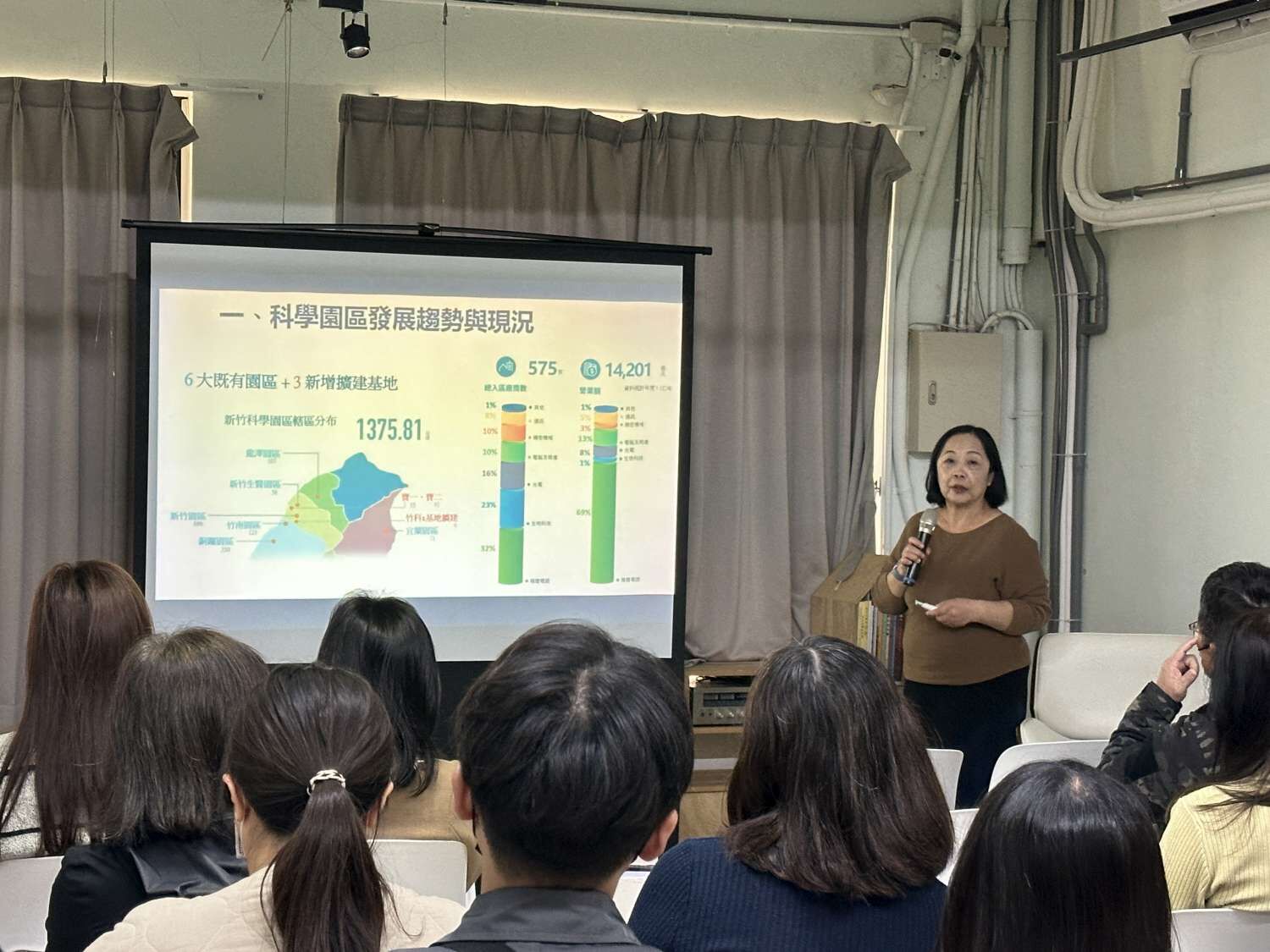 邀請黃柏儒國立台北大學都計研究博士討論低碳與淨零策略下都市計畫的作為與實踐